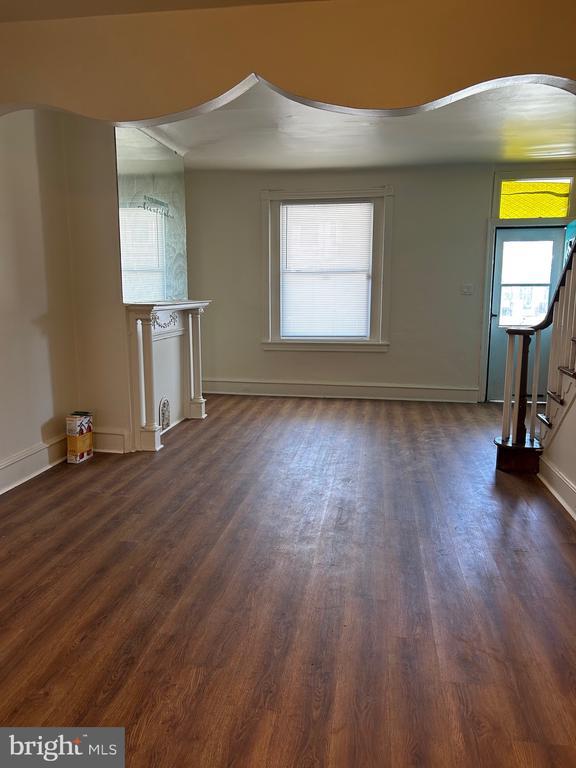 Foto del edificio - 606 N 55th St