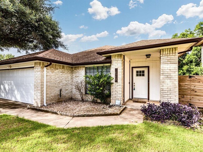 Foto del edificio - 14205 Vandever St