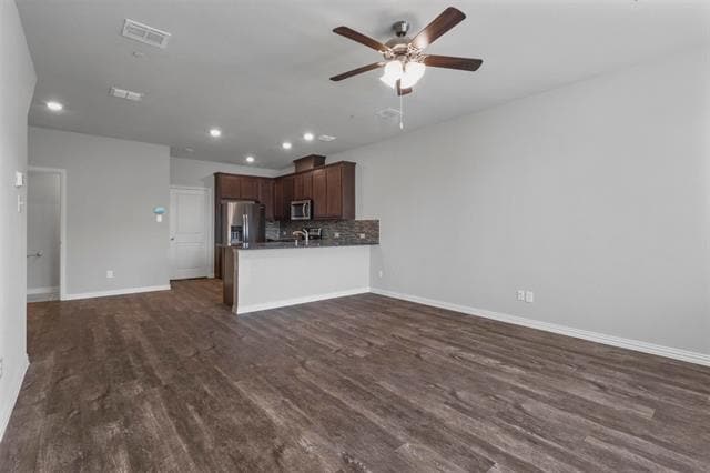 Building Photo - 3441 Solana Cir