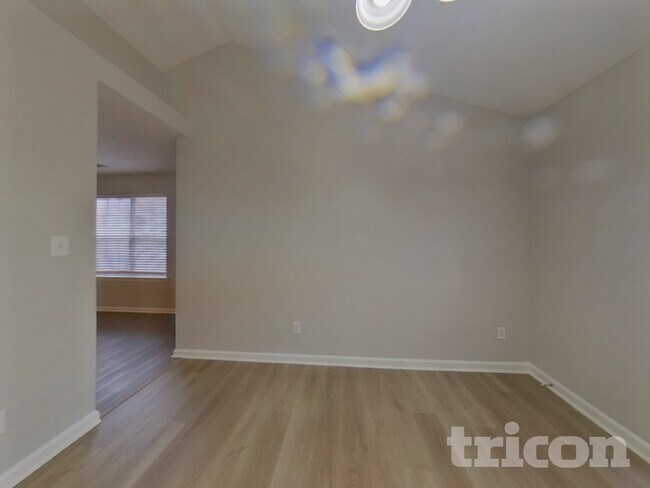 Foto del edificio - 2043 Big Cypress Ln