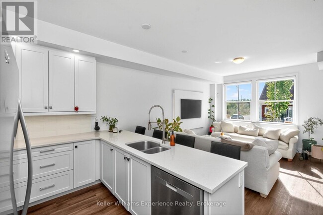 Building Photo - 36 Allison Ln