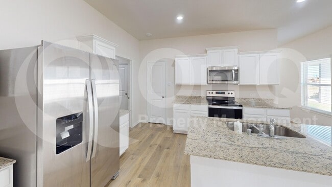 Building Photo - 213 Vitex Dr