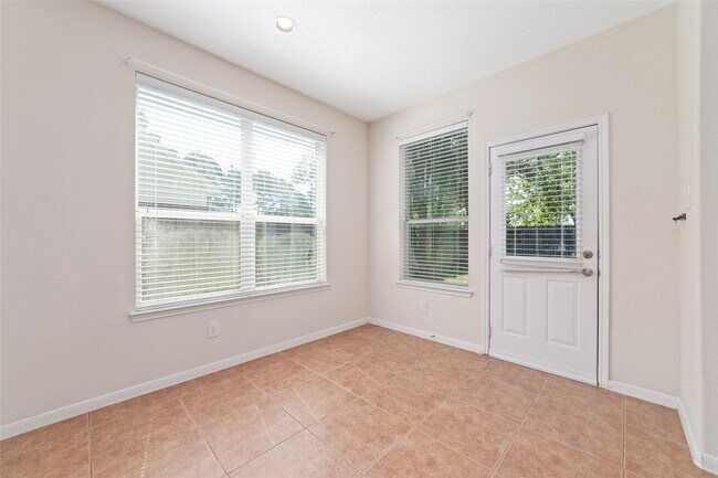 Building Photo - 14011 Mohave Way Dr