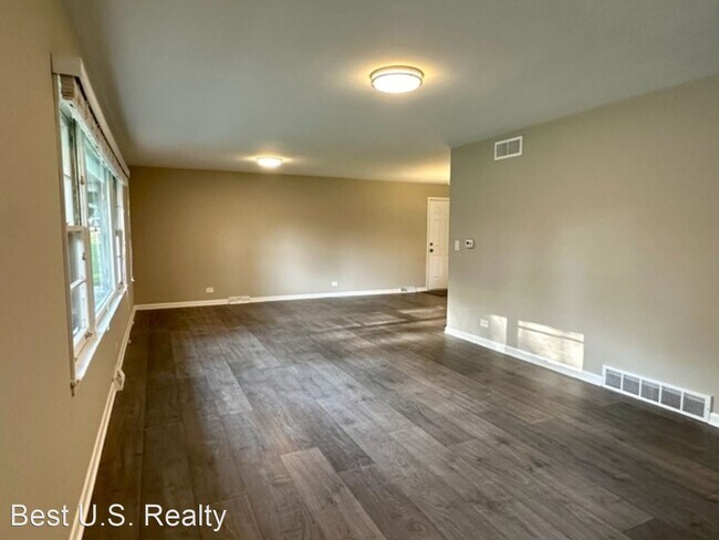 Building Photo - 3 br, 2 bath House - 1456 N Eagle St