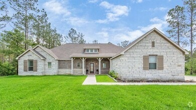 Building Photo - 9846 Guadalupe St