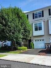 Building Photo - 4139 Yorktown Rd