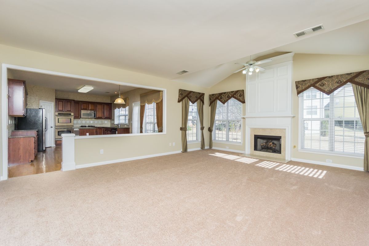 Foto del edificio - 4987 Rustic Canyon Dr
