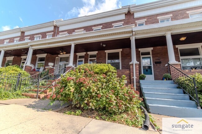 Building Photo - 1359 Weldon Ave