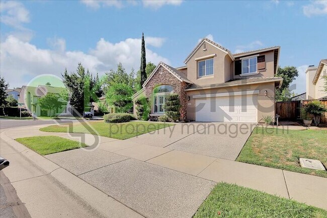 Foto del edificio - 6820 Cherry Ridge Cir