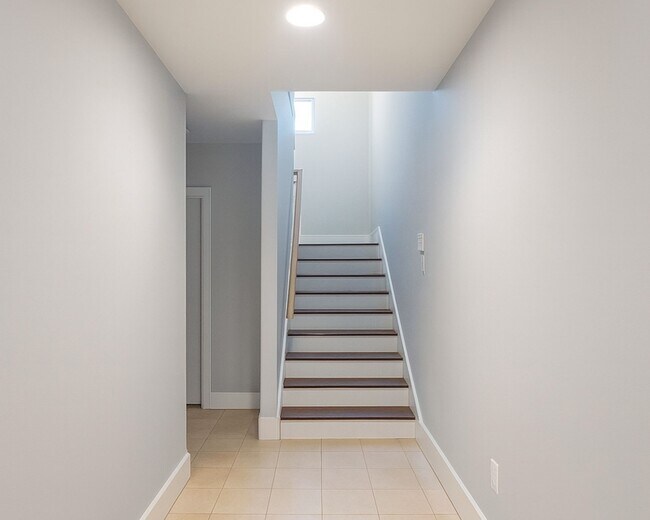 Foto del edificio - 404 Parker St