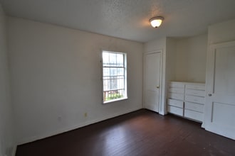 Building Photo - 1126 Peachtree