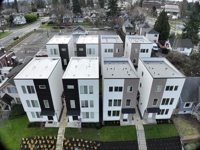 3D Exterior - 616 S 34th St