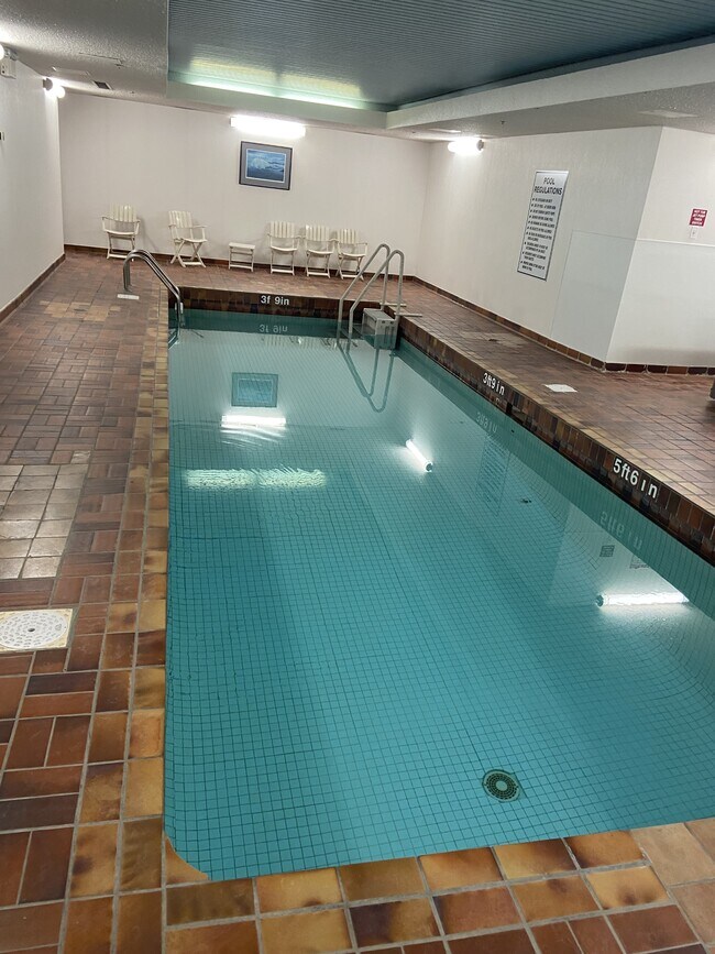 Photo du bâtiment - 430 5th Ave N