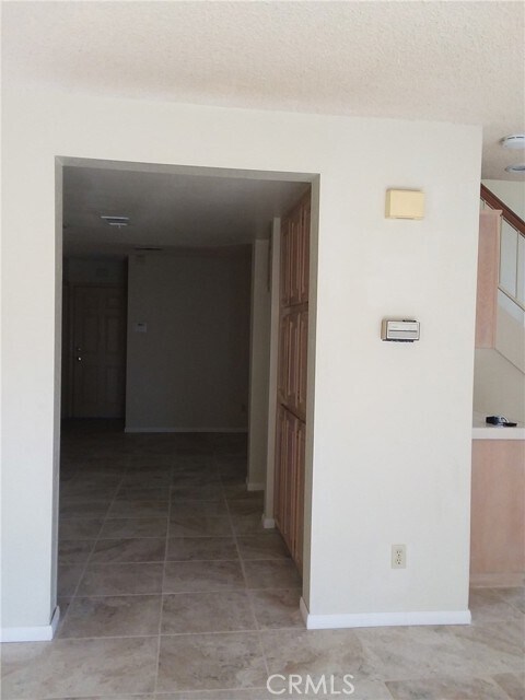 Building Photo - 25113 Red Maple Ln