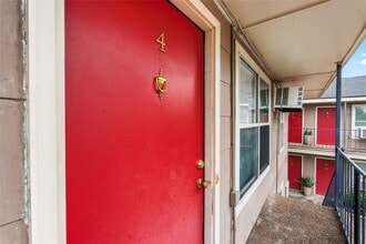 Building Photo - 3111 Arbor St