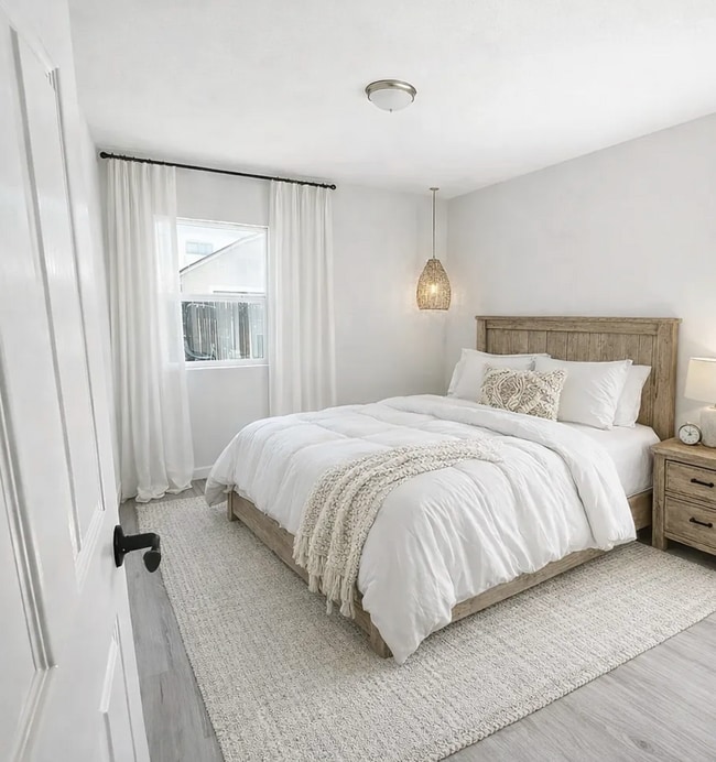 Building Photo - 25612 Lucille Ave