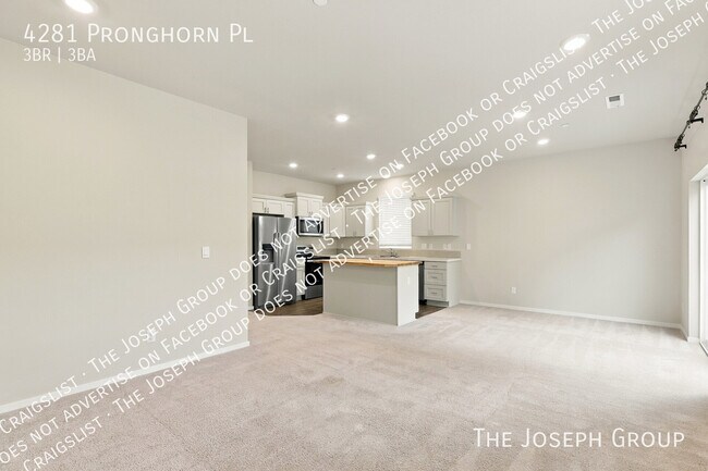 Foto del edificio - 4281 Pronghorn Pl