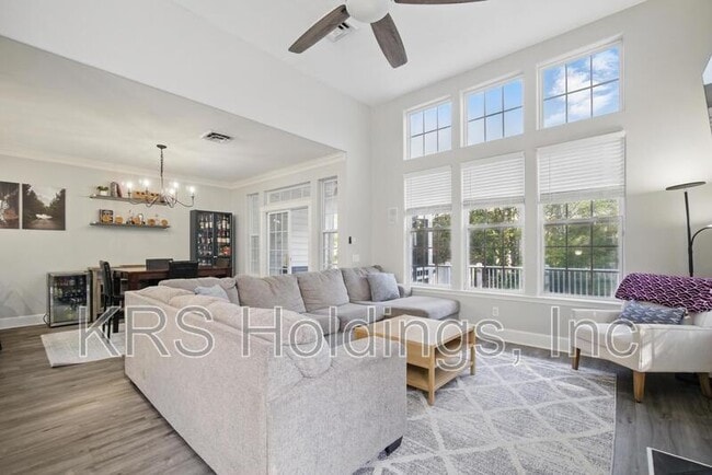 Building Photo - 3009 Bay Shore Ln