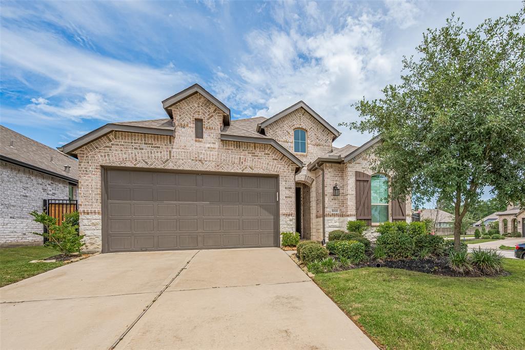 Foto principal - 8010 Whisper Grove Dr