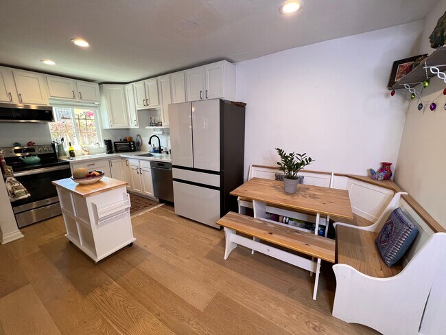 Foto del edificio - 2624 Kansas Ave