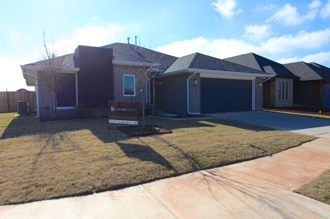 Foto del edificio - Playful, Modern Home - Deer Creek Schools,...