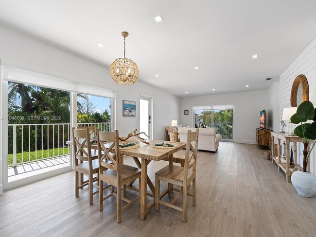 Foto del edificio - 22 Atlantic Blvd