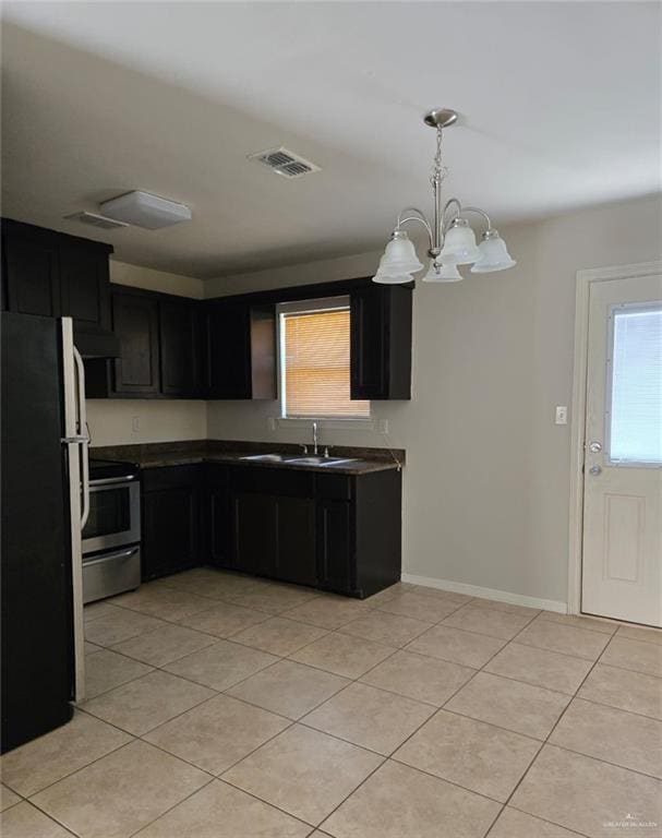 Building Photo - 7 Taxco Ct