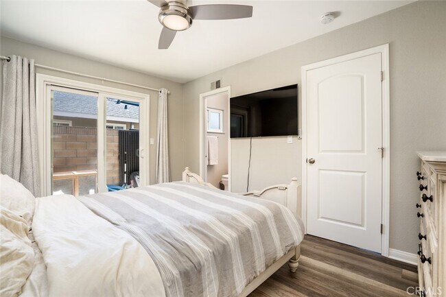 Foto del edificio - 5892 Frontier Cir