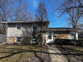 Building Photo - 3824 168th Pl