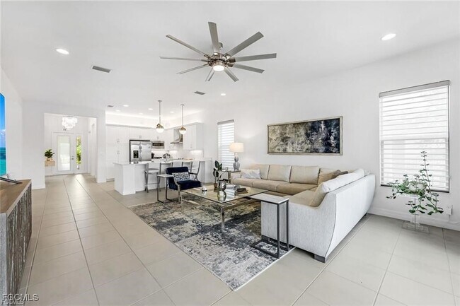 Building Photo - 11502 Meadowrun Cir