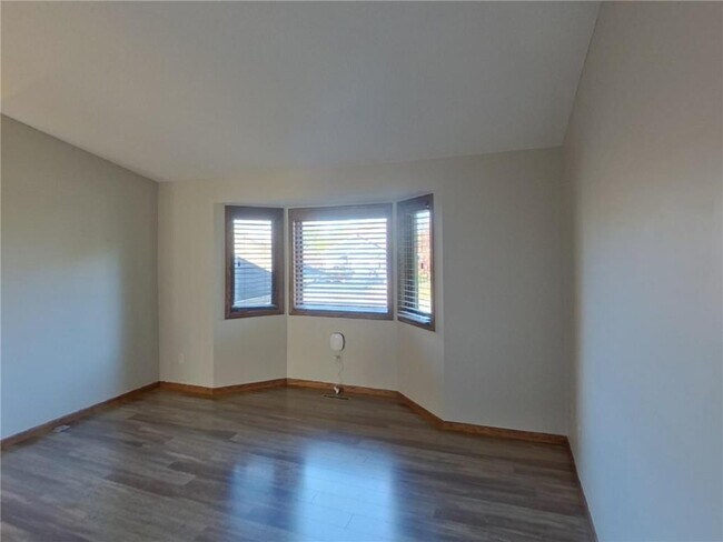 Foto del edificio - 10430 163rd St W