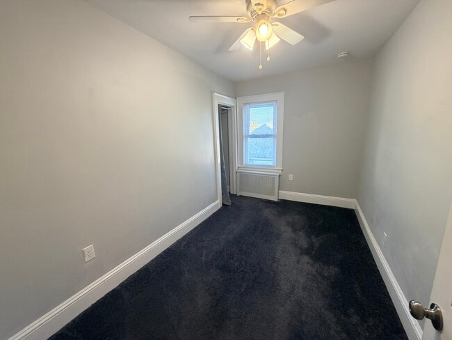 Building Photo - 1924 Commonwealth Ave