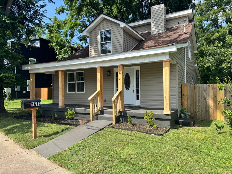 Primary Photo - 1614 11th Ave N