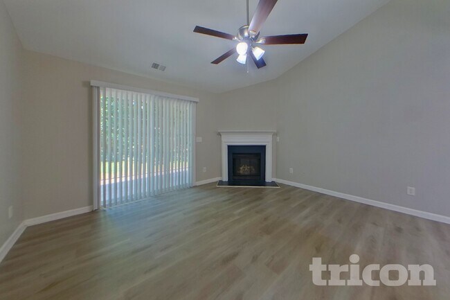 Foto del edificio - 2550 Gatewater Ct