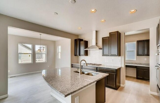 Building Photo - 13385 Blue Amber Ct