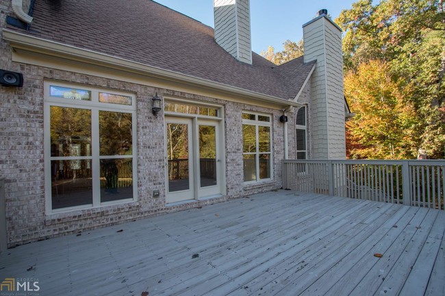 Building Photo - 8945 Private Cove Dr