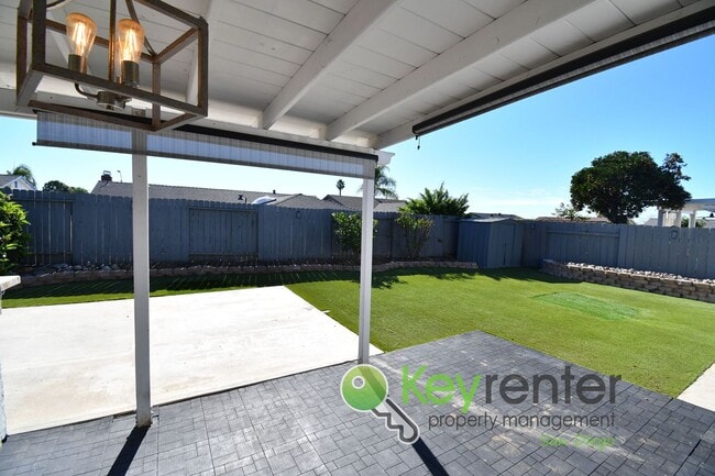 Foto del edificio - Single Story Detached Home in Mira Mesa | Quiet Cul-de-sac with easy access to shopping and freew...