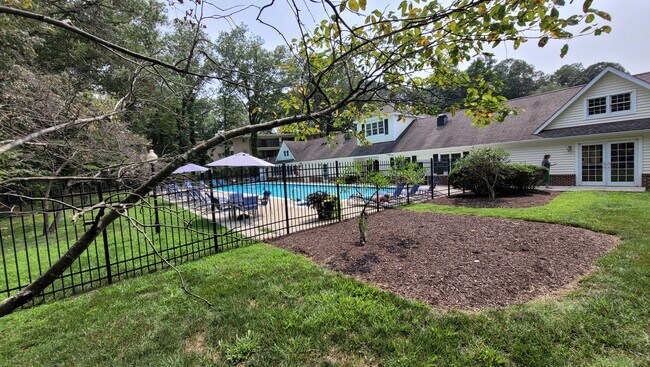 Amenidades maravillosas - 1101 Primrose Ct