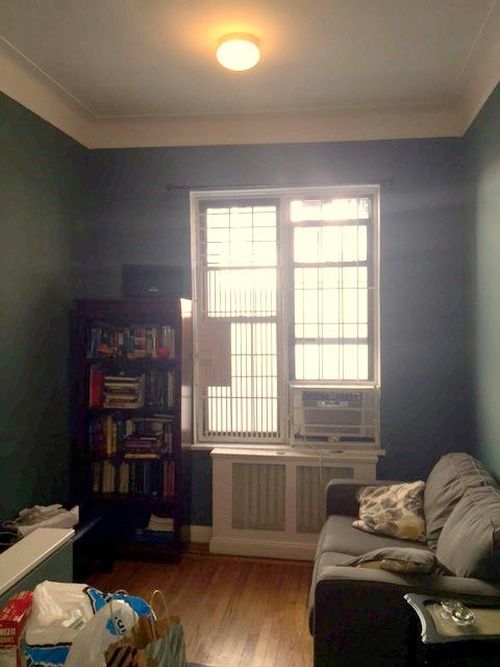 Primary Photo - 301 E 78th St