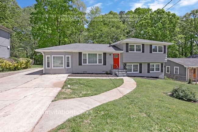 Building Photo - 2582 Hatfield Cir SE