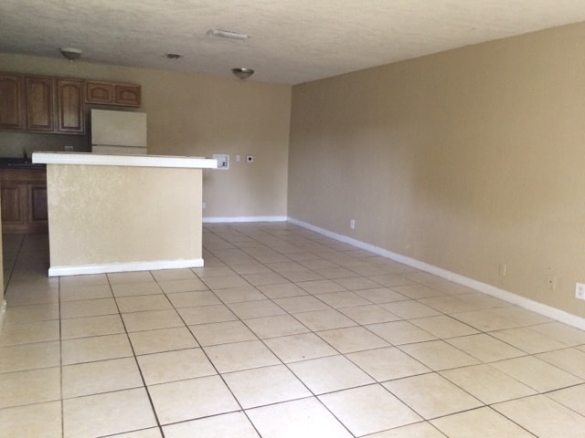 Photo - Large 2-1 apartment with central air