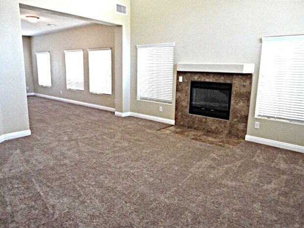 Building Photo - 2884 Gables Vale Ct
