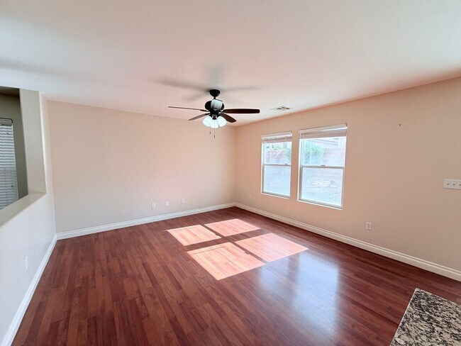 Building Photo - Great Upgraded SFH in Southern Highlands