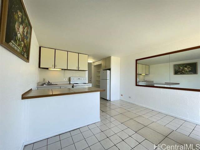 Building Photo - 85-175-175 Farrington Hwy