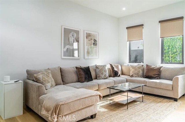 Foto del edificio - 12134 Clarkson Rd