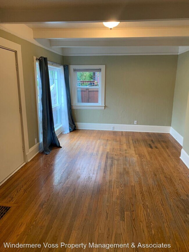 Foto del edificio - 2 br, 1 bath House - 5243 NE 23rd Avenue
