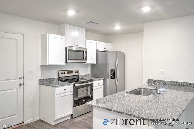 Foto del edificio - 3 br, 2.5 bath Townhome - 350 Pacific Spar...