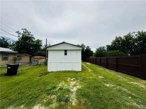 Building Photo - 217 E Schulz St