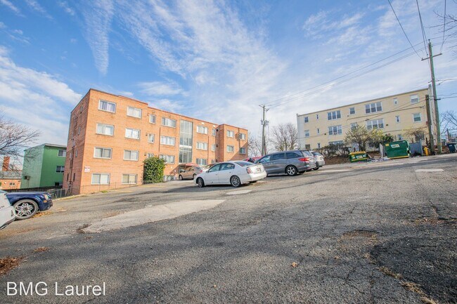 Foto del edificio - 2 br, 1 bath House - 2640 Wade Rd SE Unit 14