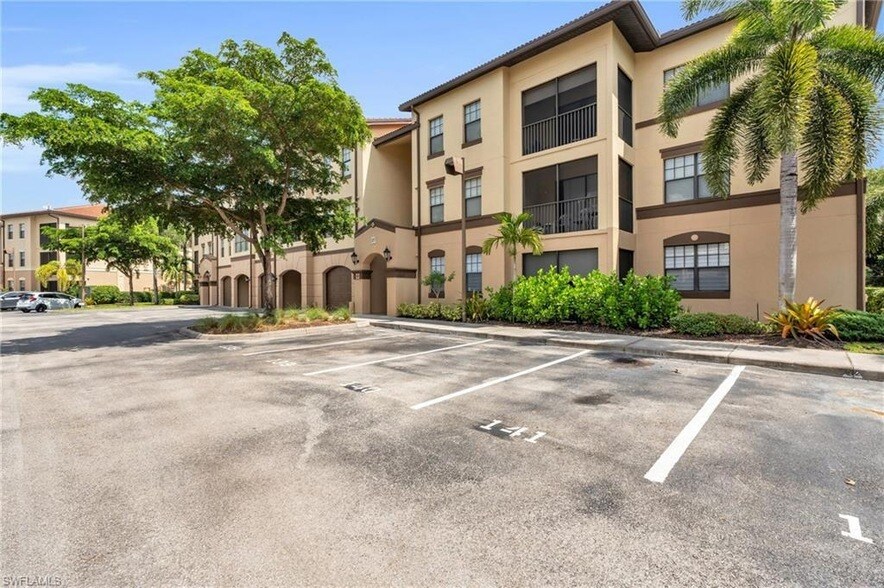 12975 Positano Cir Unit 102, Naples, FL 34105 Condo for Rent in